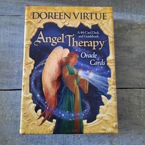 Angel Therapy Oracle Cards - Doreen Virtue